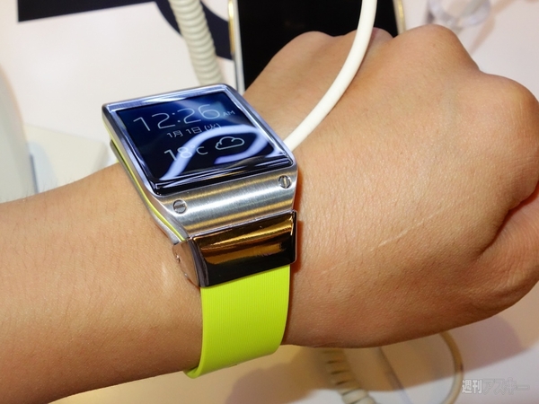 GALAXY Note3とGearが韓国で発売 曲面ディスプレー搭載スマホは10月