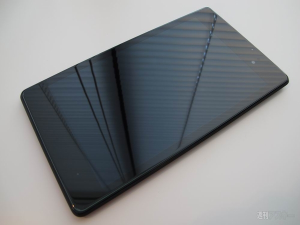 新型Nexus7の超美麗液晶を究極保護する強化ガラスを試してみた