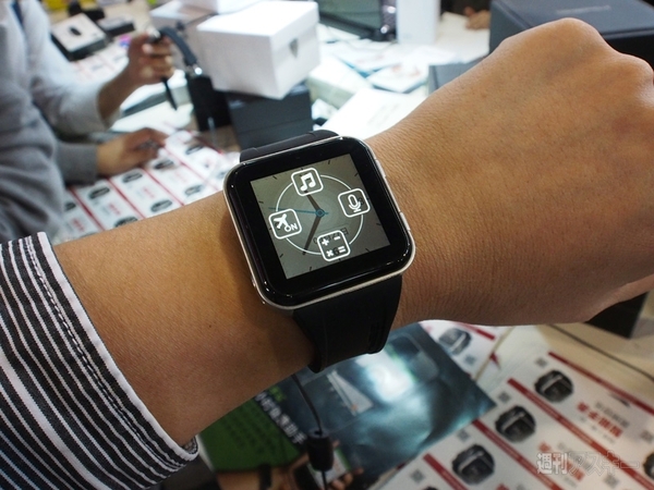 スマートウォッチも中国から続々登場