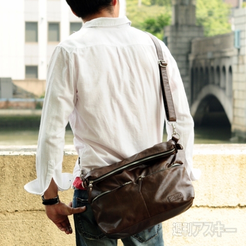 TRICKSTER ショルダーバッグ LOWRIE(ラウリー)