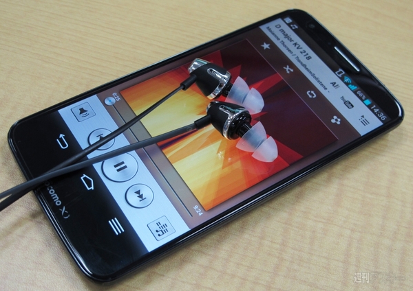 G2 L-01Fを1週間使ってわかったその魅力