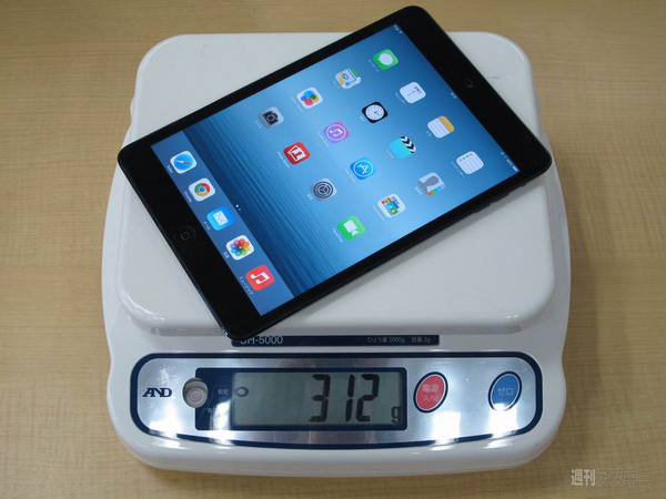 iPad Air開梱レポ 旧Retina＆旧miniと比べてみた