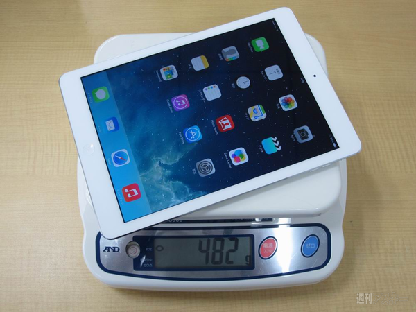 iPad Air開梱レポ 旧Retina＆旧miniと比べてみた