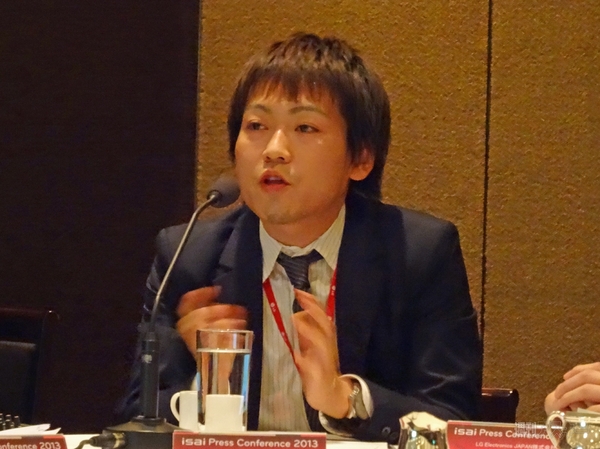 LGとKDDI共同開発スマホ『isai』プレスツアー一問一答