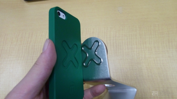 マグネスタンド