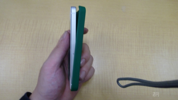 マグネスタンド