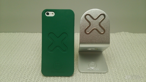 マグネスタンド