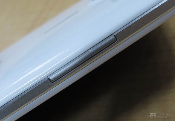 LG×au共同開発スマホ『isai』発売直前レビュー