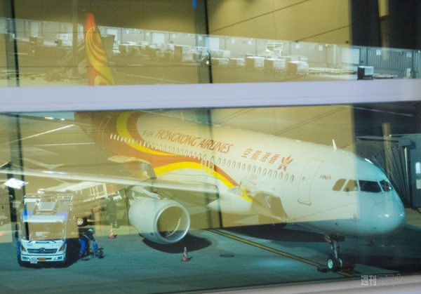 SIMフリースマホと香港〜シンガポール縦断バスの旅