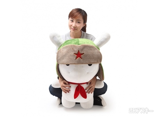 13mm薄型バッテリーや高級イヤホンなど中華スマホ・シャオミの純正アクセをご紹介