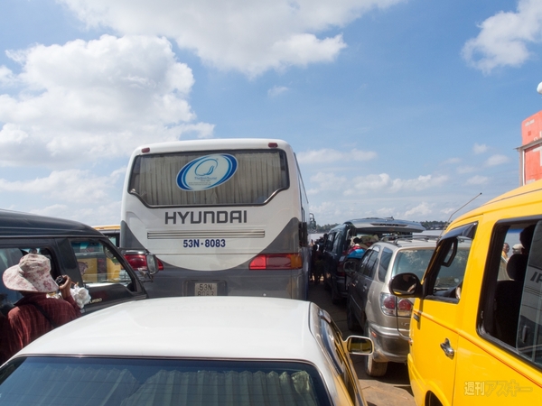 SIMフリースマホと香港〜シンガポール縦断バスの旅3