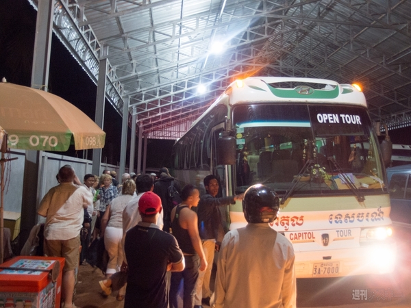 SIMフリースマホと香港〜シンガポール縦断バスの旅3