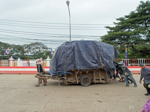 SIMフリースマホと香港〜シンガポール縦断バスの旅3