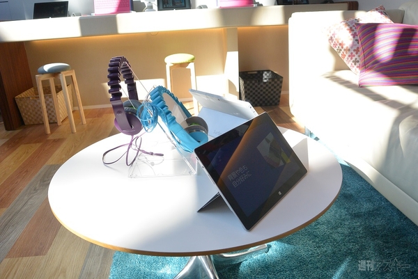 Surfaceのショールーム