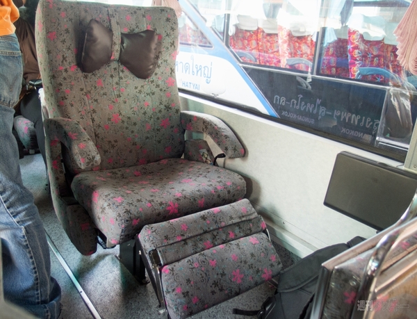 SIMフリースマホと香港〜シンガポール縦断バスの旅4