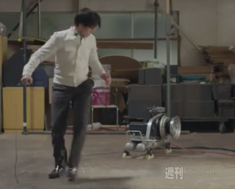 巻き取り速度は4km/h～80km/hまで調整可能