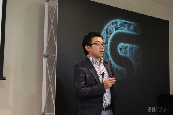 iOS7対応バッテリー搭載ゲームコントローラー『G550』を体験