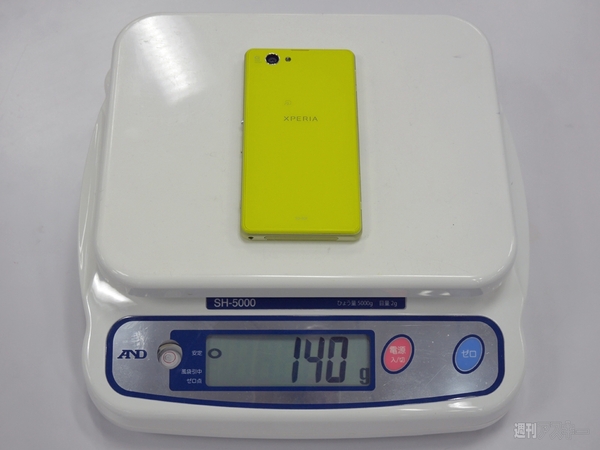 Xperia Z1 f　ファーストインプレッション