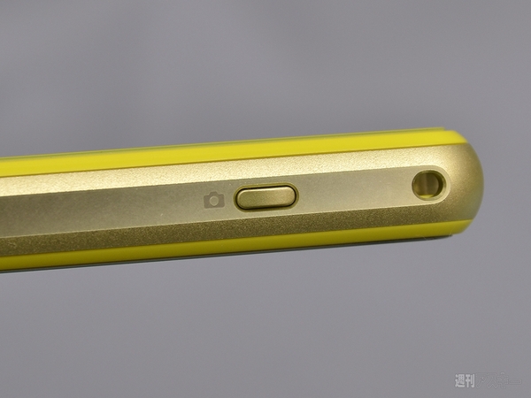 Xperia Z1 f　カメラ