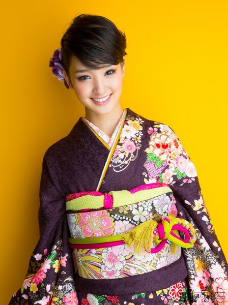 961号表紙の人・剛力彩芽