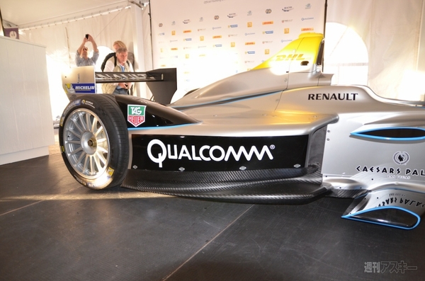 動画で見る、フォーミュラE実車走行 一般初公開