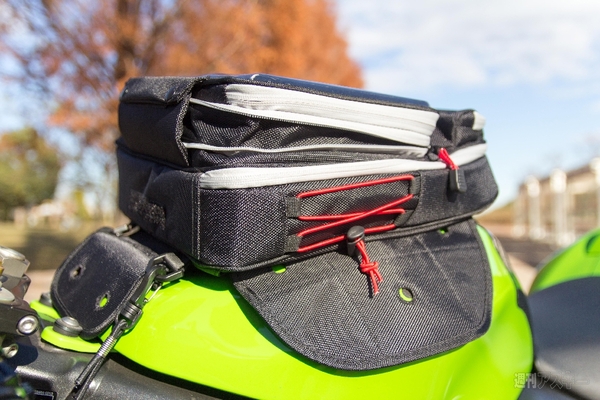 CAPDASE タンクバッグ スマホホルダー