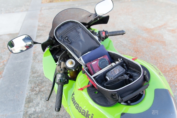 CAPDASE タンクバッグ スマホホルダー