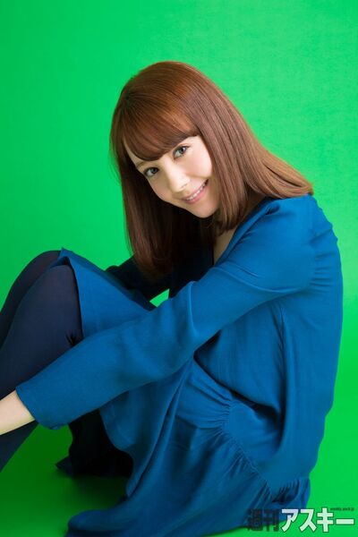 964号表紙の人・トリンドル玲奈