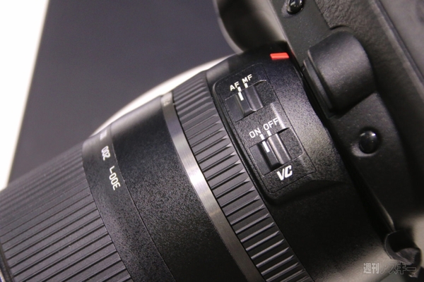 16-300mm F/3.5-6.3 Di II VC PZD MACRO