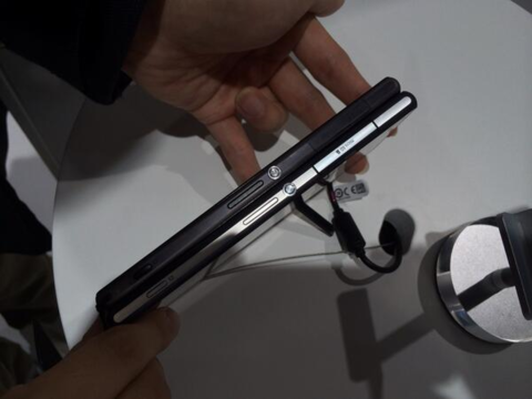 MWCタッチ＆トライ