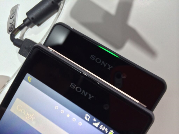 MWCタッチ＆トライ