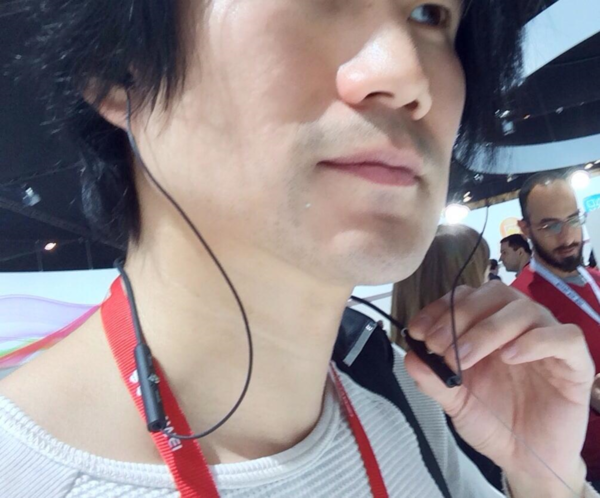 MWCタッチ＆トライ