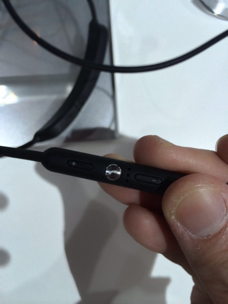 MWCタッチ＆トライ