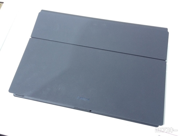 Xperia Z2 タブレット専用ソニー純正アクセサリー