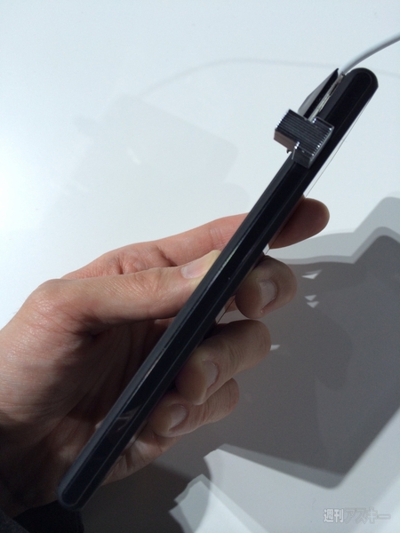 Xperia M2実機レビュー：MWC2014