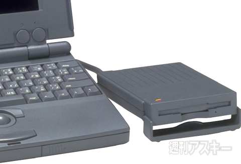 祝 Macintosh 30周年!! VAIOにも影響？ソニー製のPowerBook 100｜Mac - 週刊アスキー