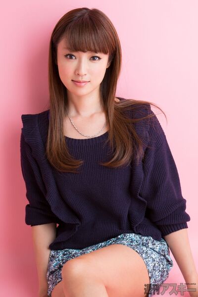 970号表紙の人・深田恭子