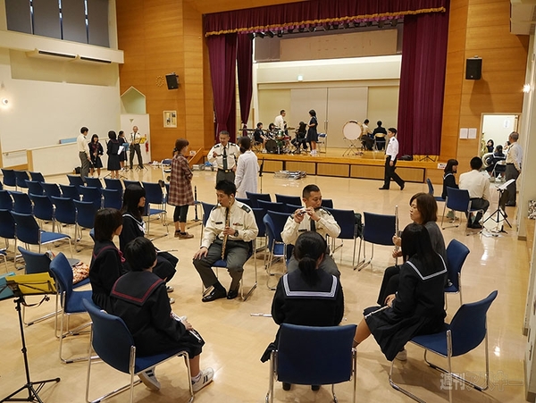 自衛隊中央音楽隊