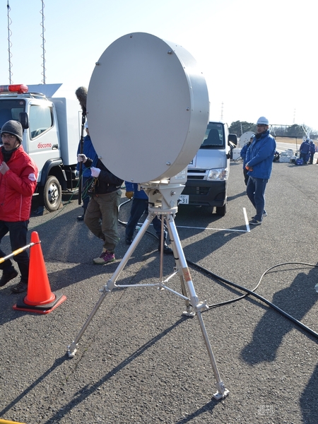 陸上自衛隊　NTT東日本　ドコモ　共同総合防災訓練