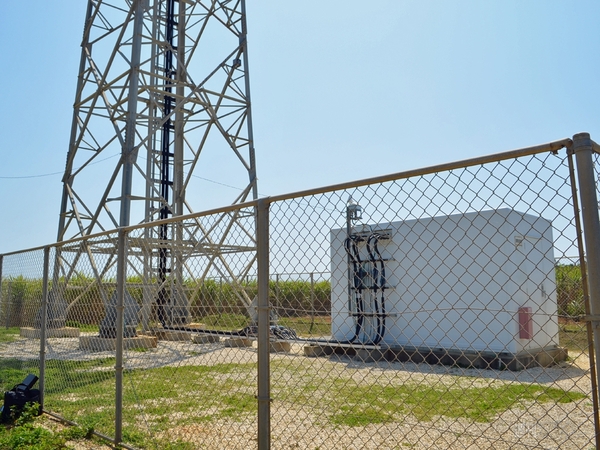 沖縄　離島　LTE