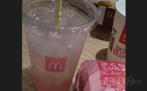 ムーミンカフェでの“おひとり様”にはキャラが相席!? ほか。見出しで楽しむネタ6本