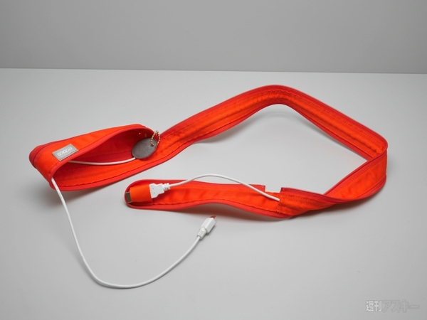 ジップケーブルポーチ