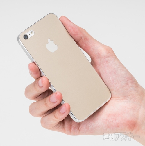 CRYSTAL ARMOR　0.33mmラウンドエッジ強化ガラス iPhone5s/5専用背面プロテクター