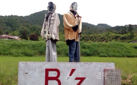 レゴで作った「等身大初音ミク」がすごい!! ほか。見出しで楽しむネタ6本