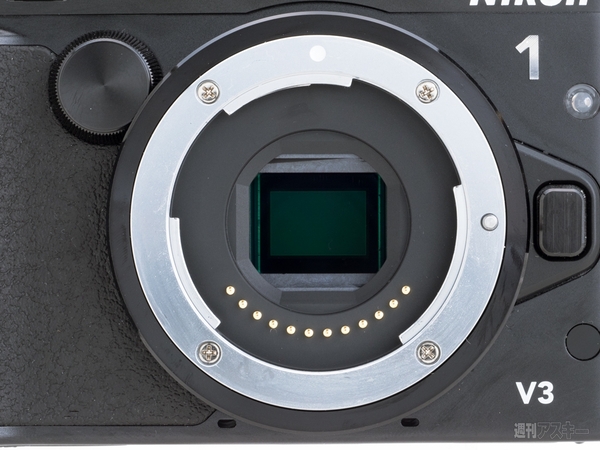 20140417_nikon1v3