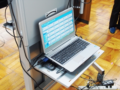 中学校にタブレットを導入するとどうなる？