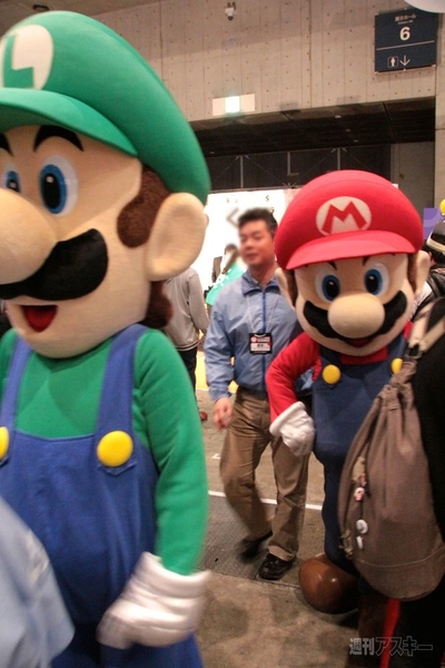 まるなげひろば