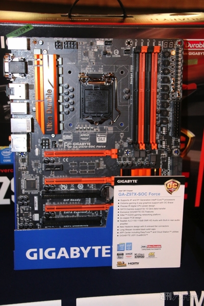 GIGABYTE
