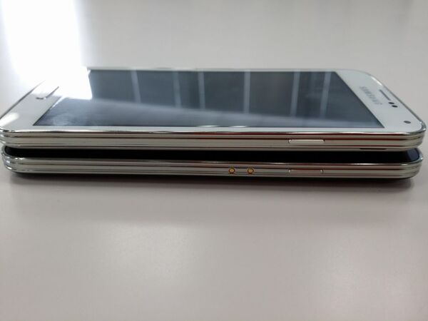 中国製GALAXY S5は外見ほぼ同じで中身がさらに凄かった