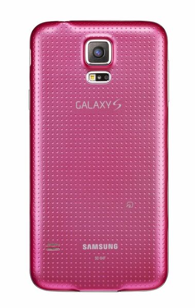 GALAXY S5 SC-04F：心拍数検知に防水など生活に寄り添ったモデルへと